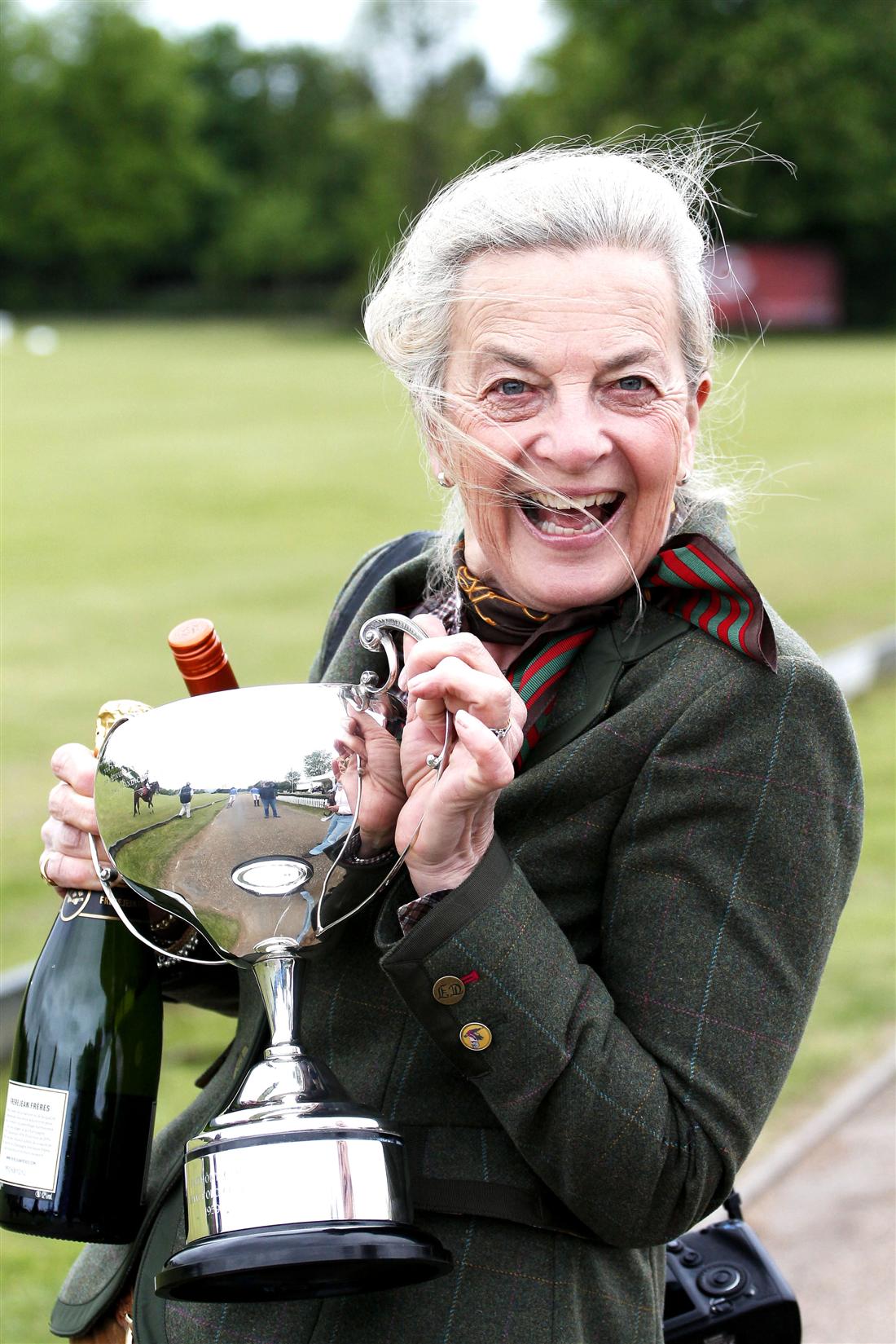 12 Rachel Davis enjoying her sons victoryBravo