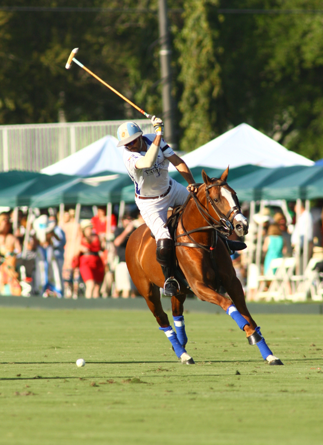 Photos-2014 C. V. Whitney Cup final