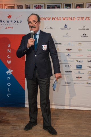 team-presentation-at-sunny-bar-kulm-hotel-stmoritz 24058159114 o