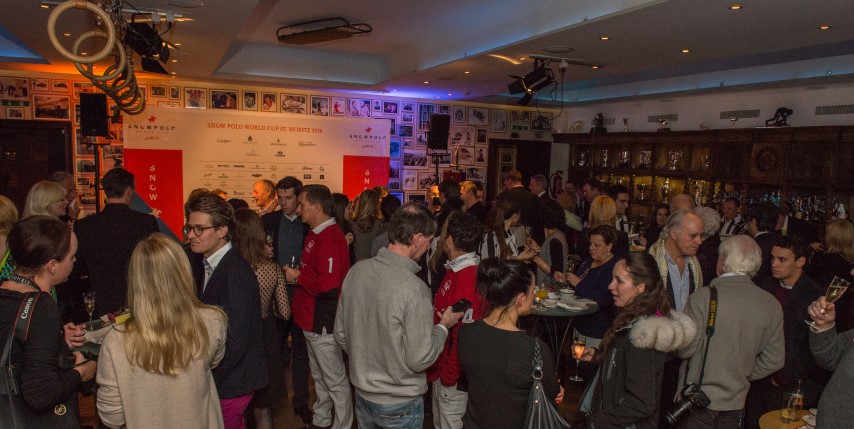 team-presentation-at-sunny-bar-kulm-hotel-stmoritz 24660116336 o